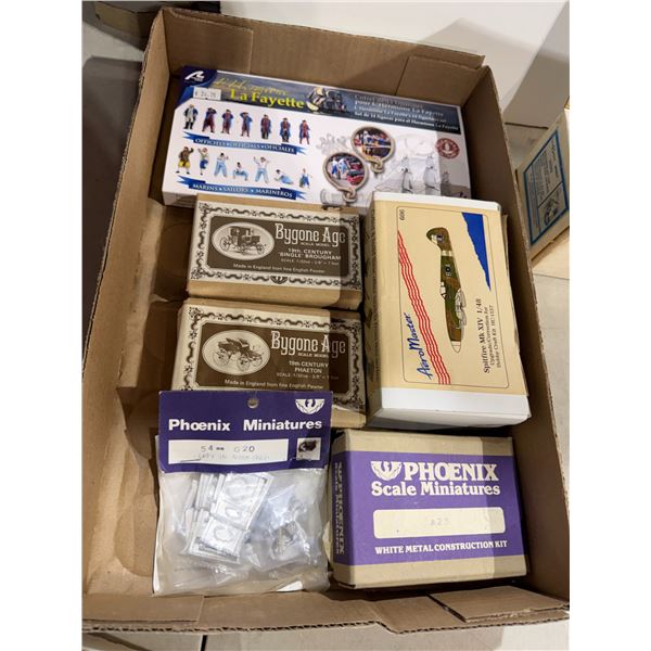 Modeling accessories and miniatures