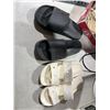 Image 1 : Crocs size 7