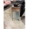 Image 1 : Wash board