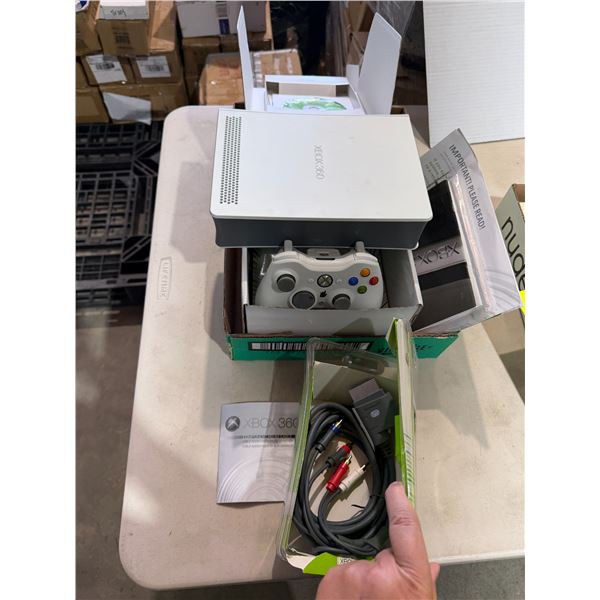 Xbox 360 with control controller