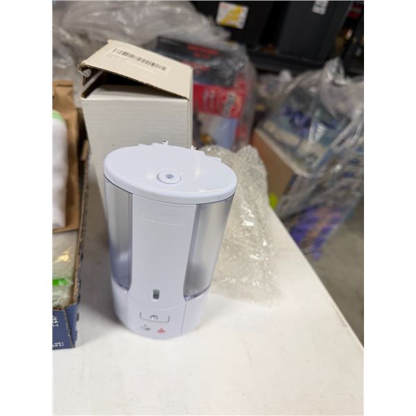 Automatic soap dispenser