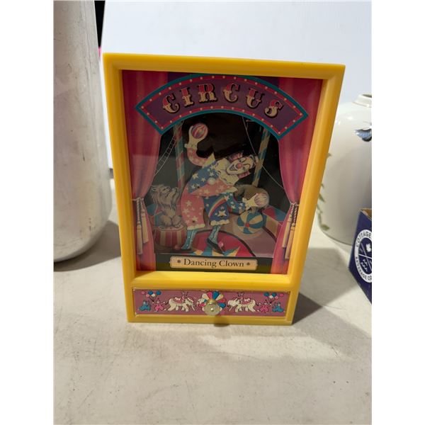 Dancing clown box with drawer