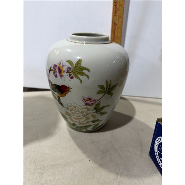 Vase made in Japan