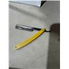 Image 1 : Straight blade