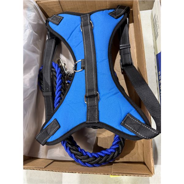 New dog harness with leash