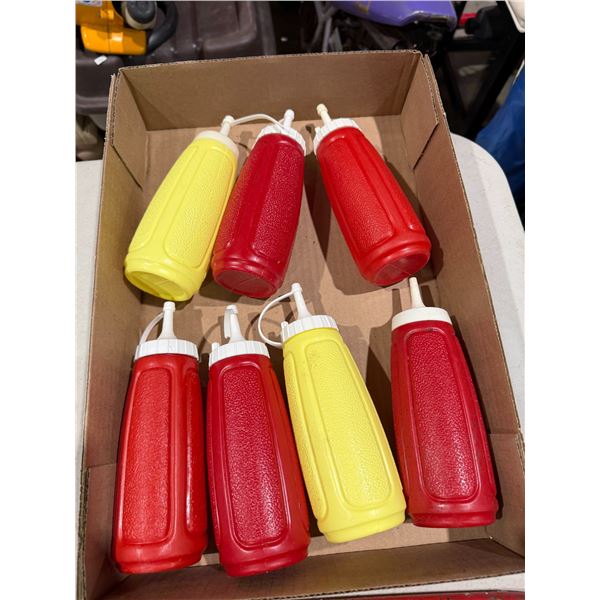Ketchup and mustard dispensers