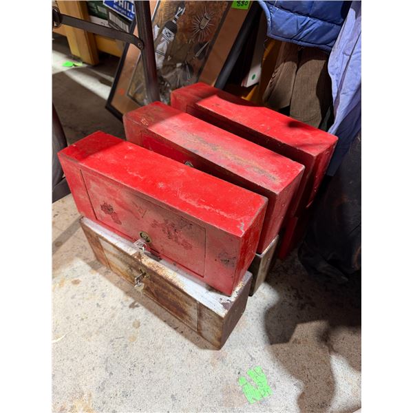6 lock boxes