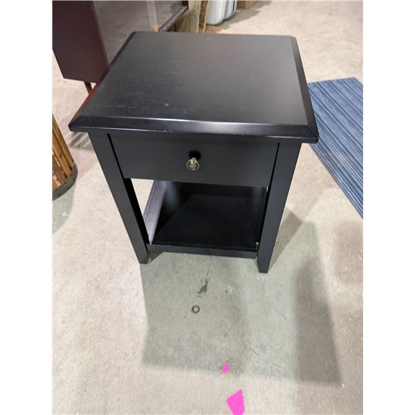 Nightstand 20" x 20" x 24" tall
