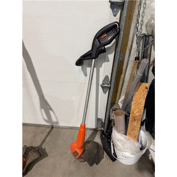Black & Decker weedeater