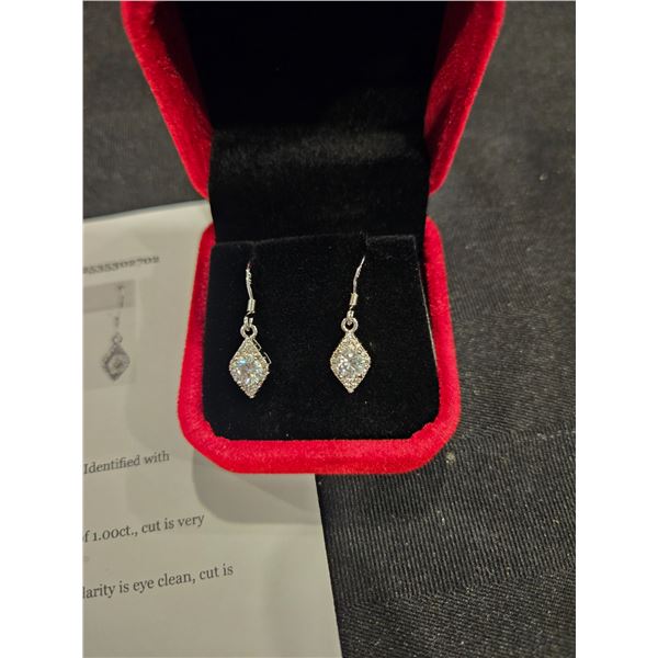 1.00ct moissanite diamond shaped halos