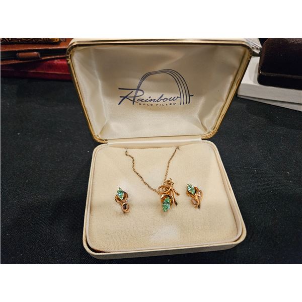 Earrings and necklace set