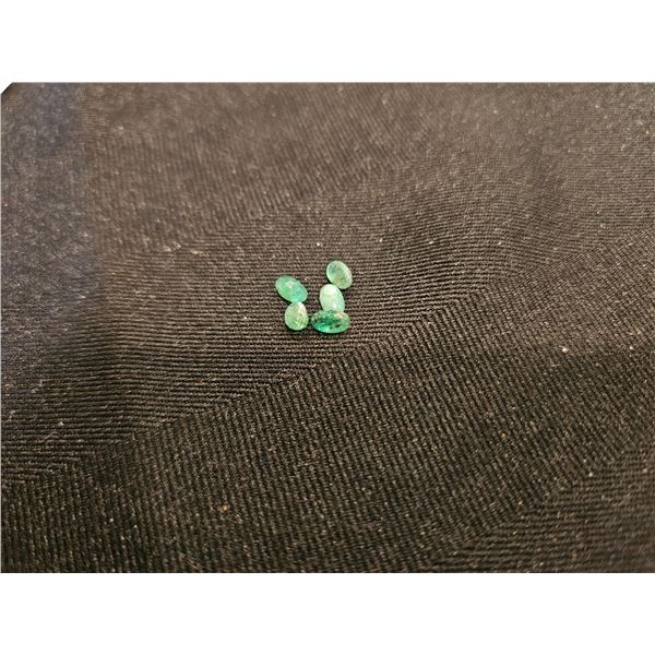 1.10ct Natural Emerald