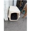 Image 1 : Pet crate