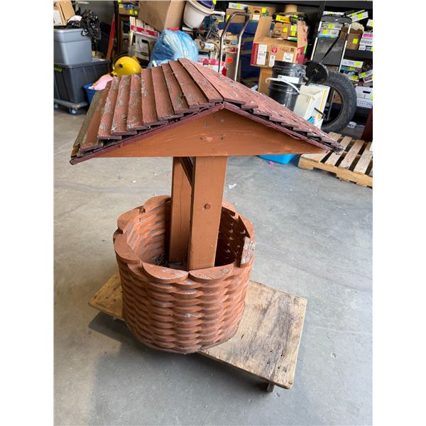 Garden wishing well