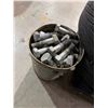 Image 1 : Bolts