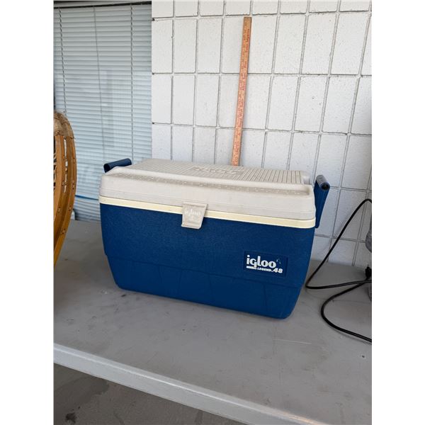 Igloo cooler