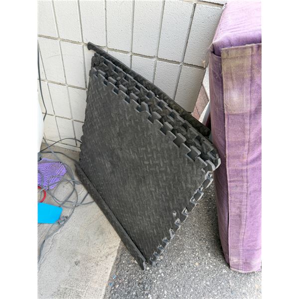 Foam mats