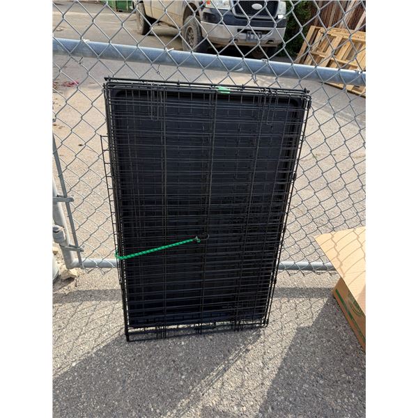 PETCO  pet crate used once 36" x 23" x 25"