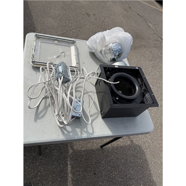 Extractor fan and vent
