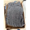 Image 1 : Sweater size medium