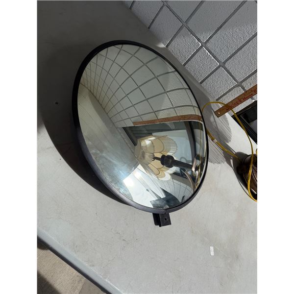 Security mirror