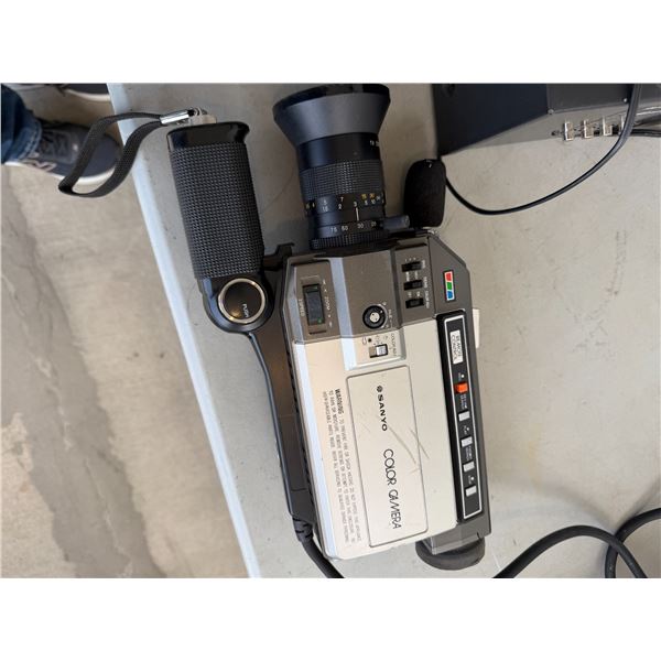 Sanyo color camera