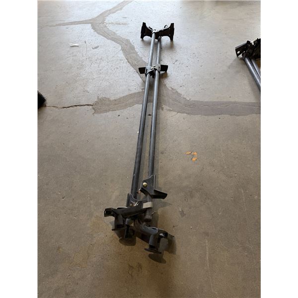 YAKIMA roof racks