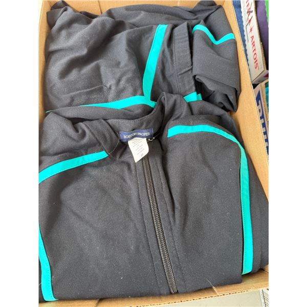 Boston, proper sweatsuit size medium