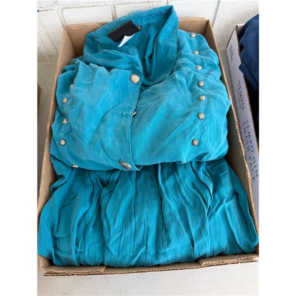 Skirt and top size large