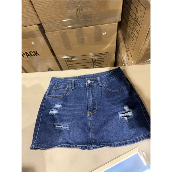 Skirt size medium