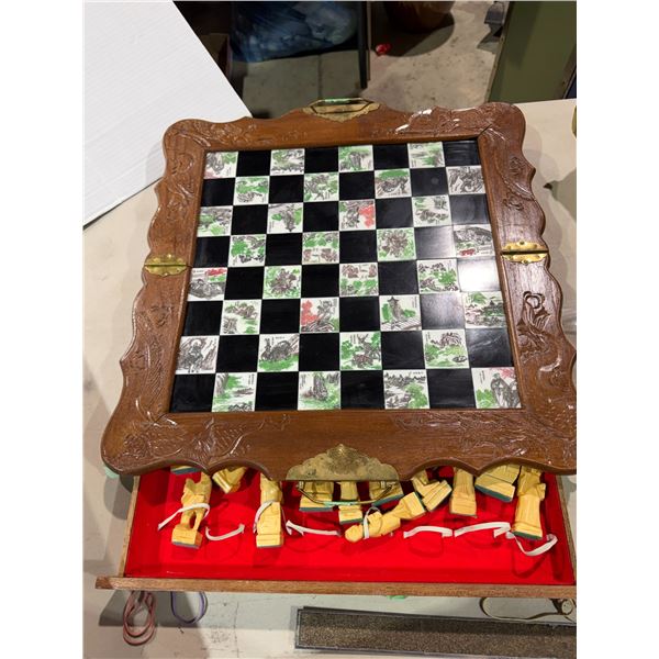 Folding chess set one chest piece missing