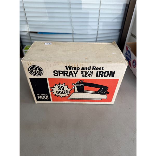 Vintage GE spray steam and dry iron