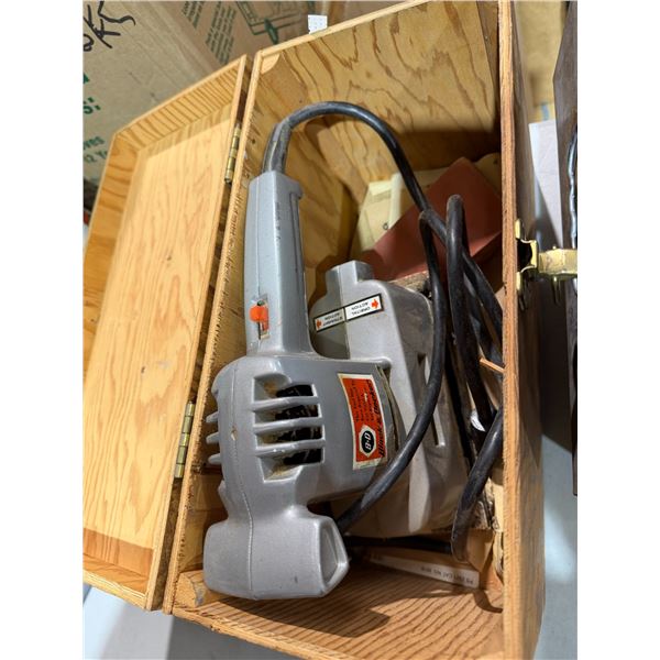 Black & Decker Sander
