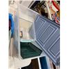 Image 1 : Storage bins