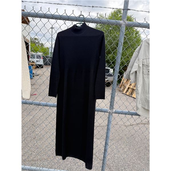 Jones, New York country Marano wool large dress
