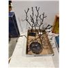 Image 1 : Jewelry stands