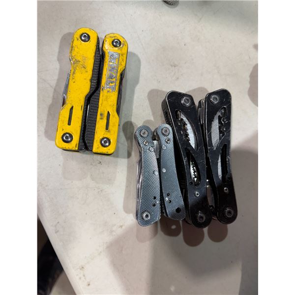 Folding knives