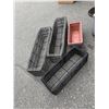 Image 1 : Planter surrounds