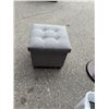 Image 1 : Storage Ottoman