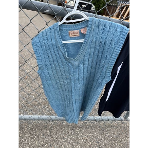 LAURENTIEN size medium vest