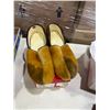 Image 1 : Slip slippers, size 8