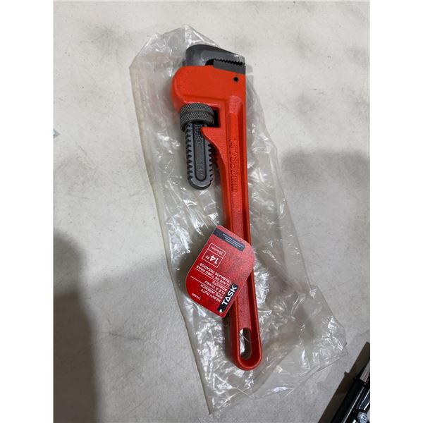 New TASK 14 inch pipe wrench