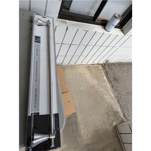 24 inch towel bar
