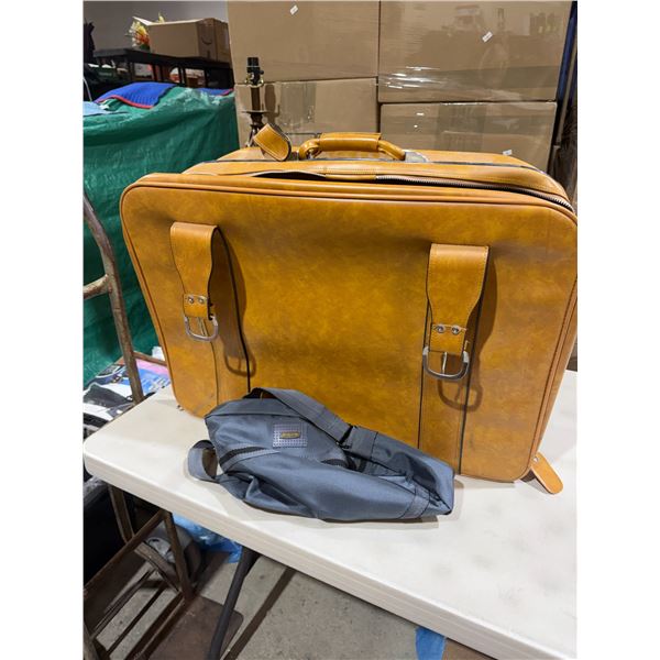 Vintage suitcase and other bag