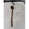 Image 1 : Wood club