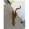 Image 1 : Brass hook