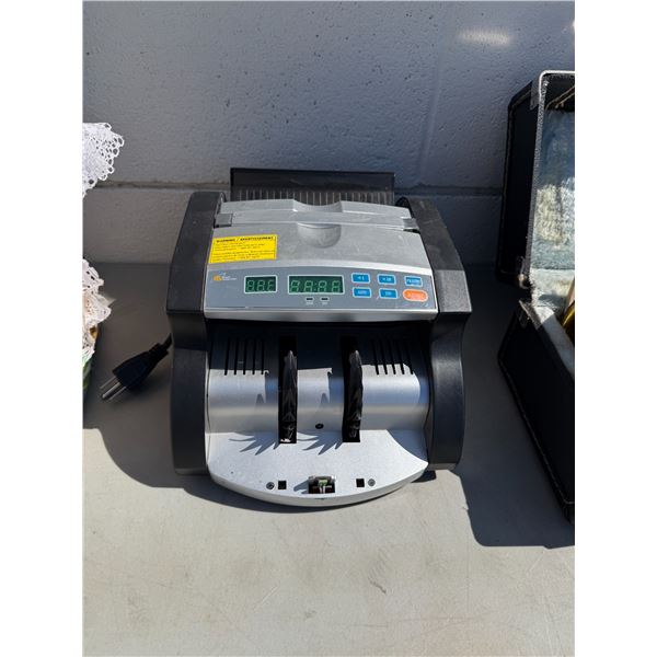 Money counter