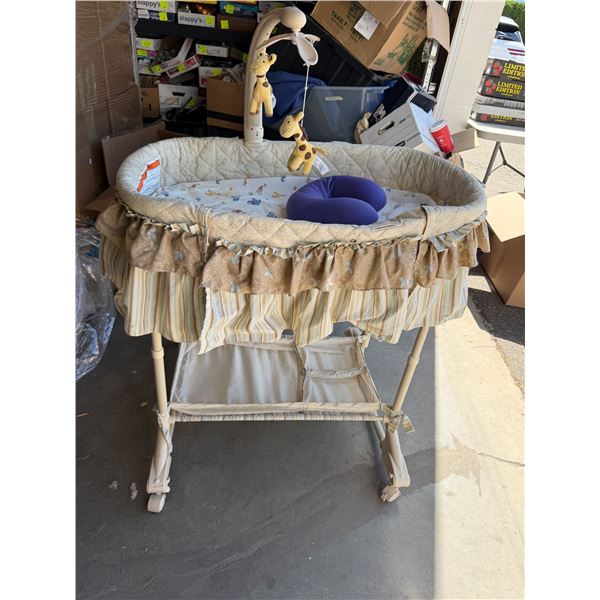 Bily bassinet
