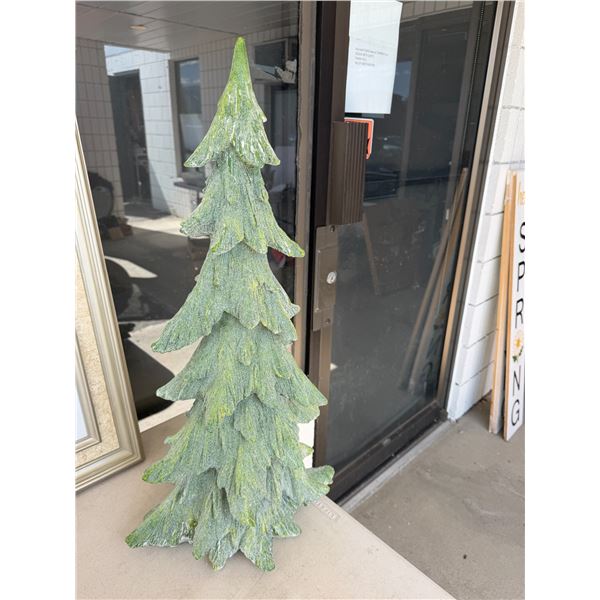 Tree decor,