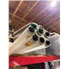 Image 1 : Fluorescent lightbulbs